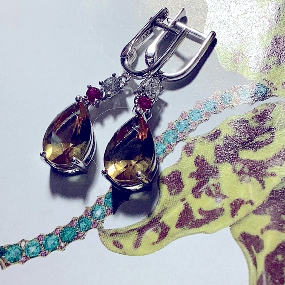 Sterling Silver Zultanite Stone Changing Colors Earrings - Picture 4 of 6